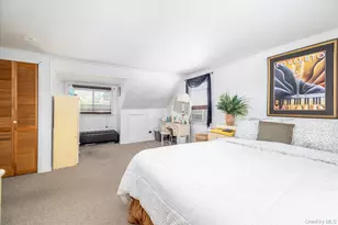 265 W Windsor Pkwy, Oceanside, NY 11572 - Photo 19