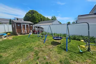 2207 Maple St, Wantagh, NY 11793 - Photo 27