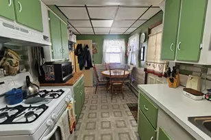 2207 Maple St, Wantagh, NY 11793 - Photo 7