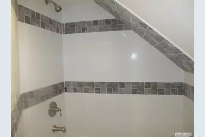 172-17 Amelia Road, Jamaica, NY 11434 - Photo 5