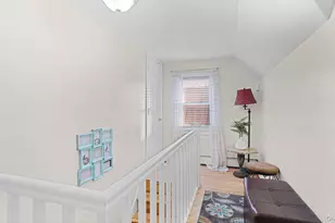 172-17 Amelia Rd, Jamaica, NY 11434 - Photo 15