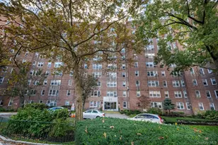 25 Knolls Crescent, Bronx, NY 10463 - Photo 19