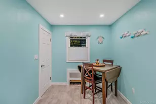 535 Kime Ave, West Islip, NY 11795 - Photo 9