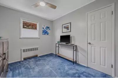 535 Kime Avenue, West Islip, NY 11795 - Photo 21