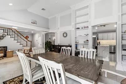 18 Sherwood Lane, Roslyn Heights, NY 11577 - Photo 9