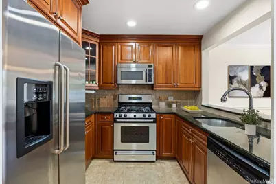 9422 Magnolia Court #1B, Ozone Park, NY 11417 - Photo 11