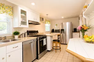 20 Cresthaven Dr, New Windsor, NY 12553 - Photo 9