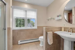 54 Rolling St, Lynbrook, NY 11563 - Photo 19