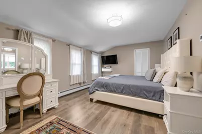 54 Rolling Street, Lynbrook, NY 11563 - Photo 15
