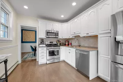 54 Rolling Street, Lynbrook, NY 11563 - Photo 11