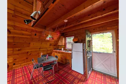 582 Lake Shore Lane, Narrowsburg, NY 12764 - Photo 17