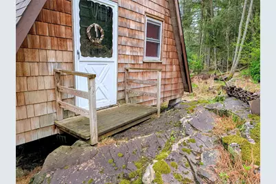 582 Lake Shore Lane, Narrowsburg, NY 12764 - Photo 21