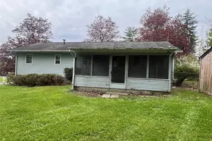 34 Birchwood Dr, New Windsor, NY 12553 - Photo 5