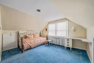 150 Connecticut Ave, Massapequa, NY 11758 - Photo 29