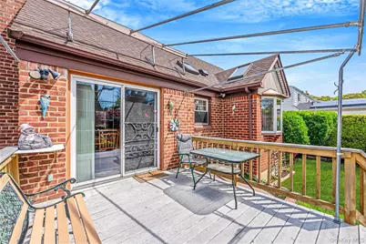150 Connecticut Avenue, Massapequa, NY 11758 - Photo 5