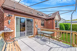 150 Connecticut Ave, Massapequa, NY 11758 - Photo 5