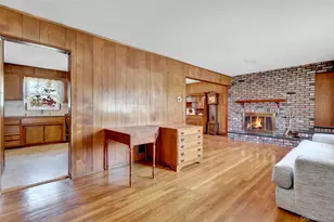 211 Lynbrook St, Islip Terrace, NY 11752 - Photo 5