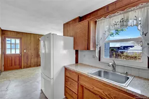 211 Lynbrook St, Islip Terrace, NY 11752 - Photo 15