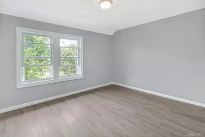 6 Bush Avenue, Newburgh, NY 12550 - Photo 11