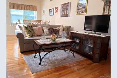 3 Primrose Lane #3, North Babylon, NY 11703 - Photo 3