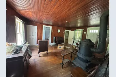 540 Franklinville Road, Laurel, NY 11948 - Photo 7