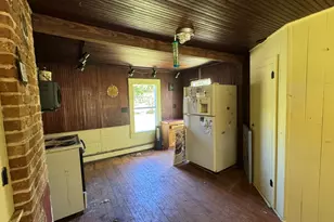 540 Franklinville Rd, Laurel, NY 11948 - Photo 9