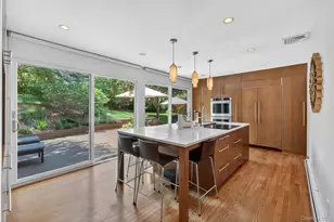 24 Watch Hill Rd, Croton on Hudson, NY 10520 - Photo 9