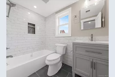 27 Old Farmingdale Road, West Babylon, NY 11704 - Photo 17