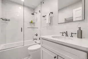 32 Valimar Blvd, White Plains, NY 10603 - Photo 19