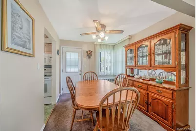 508 Davis Street, North Babylon, NY 11703 - Photo 11