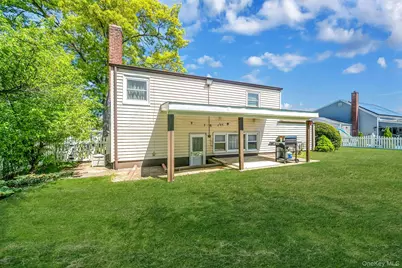 508 Davis Street, North Babylon, NY 11703 - Photo 7