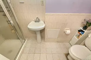 2418 Riverside Ave, Seaford, NY 11783 - Photo 19
