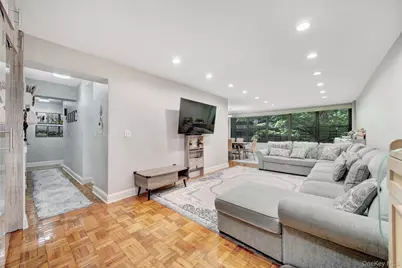 75-34 Bell Boulevard #1E, Oakland Gardens, NY 11364 - Photo 7