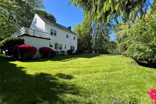 395 Packman Ave, Mount Vernon, NY 10552 - Photo 25