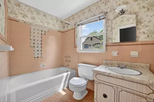 395 Packman Ave, Mount Vernon, NY 10552 - Photo 15