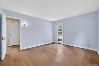 395 Packman Avenue, Mount Vernon, NY 10552 - Photo 13