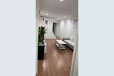 8548 Little Neck Parkway, Floral Park, NY 11001 - Photo 7