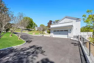44 Elder Ave, Farmingville, NY 11738 - Photo 7