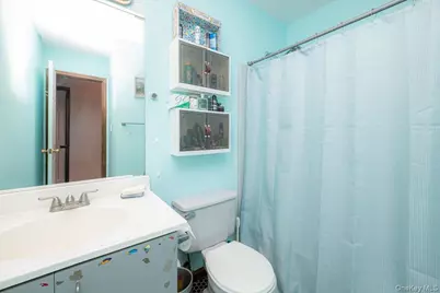219 Kensington Avenue, Bayport, NY 11705 - Photo 23