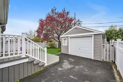 77 Landau Avenue, Elmont, NY 11003 - Photo 19