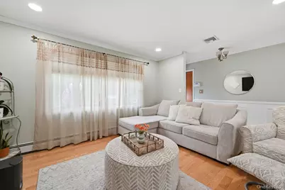 24 Forest Avenue, Medford, NY 11763 - Photo 7