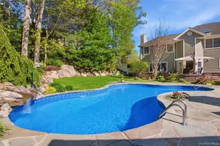 50 Cobbler Ln, Setauket, NY 11733 - Photo 45