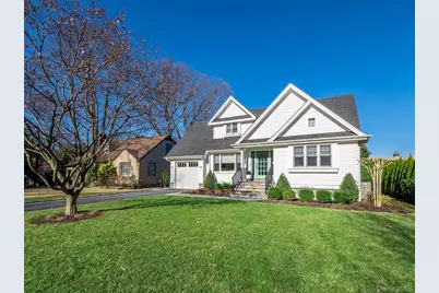 27 Pine Street, Port Washington, NY 11050 - Photo 1