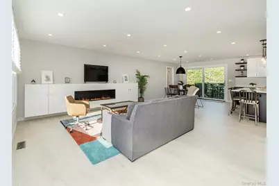 27 Pine Street, Port Washington, NY 11050 - Photo 7