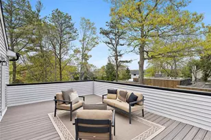 53 Shore Rd, Hampton Bays, NY 11946 - Photo 9
