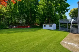 264 Buttonwood Ave, Cortlandt Manor, NY 10567 - Photo 7
