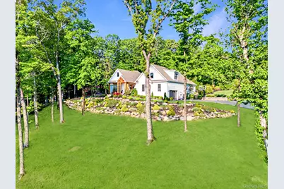 40 Hamilton Drive, Chappaqua, NY 10514 - Photo 49