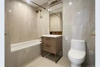 3 Court Square #4912, Long Island City, NY 11101 - Photo 15