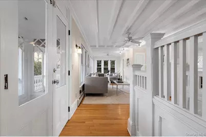 68 A Carlton Avenue, Port Washington, NY 11050 - Photo 19