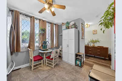 41 McLaughlin Avenue, West Haverstraw, NY 10993 - Photo 7
